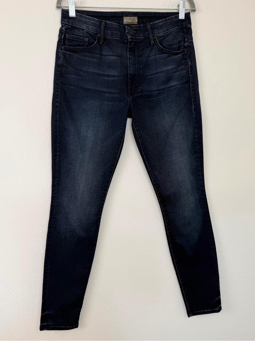 MOTHER High Waisted Looker Jean in
When The Going Gets Tough Size 30